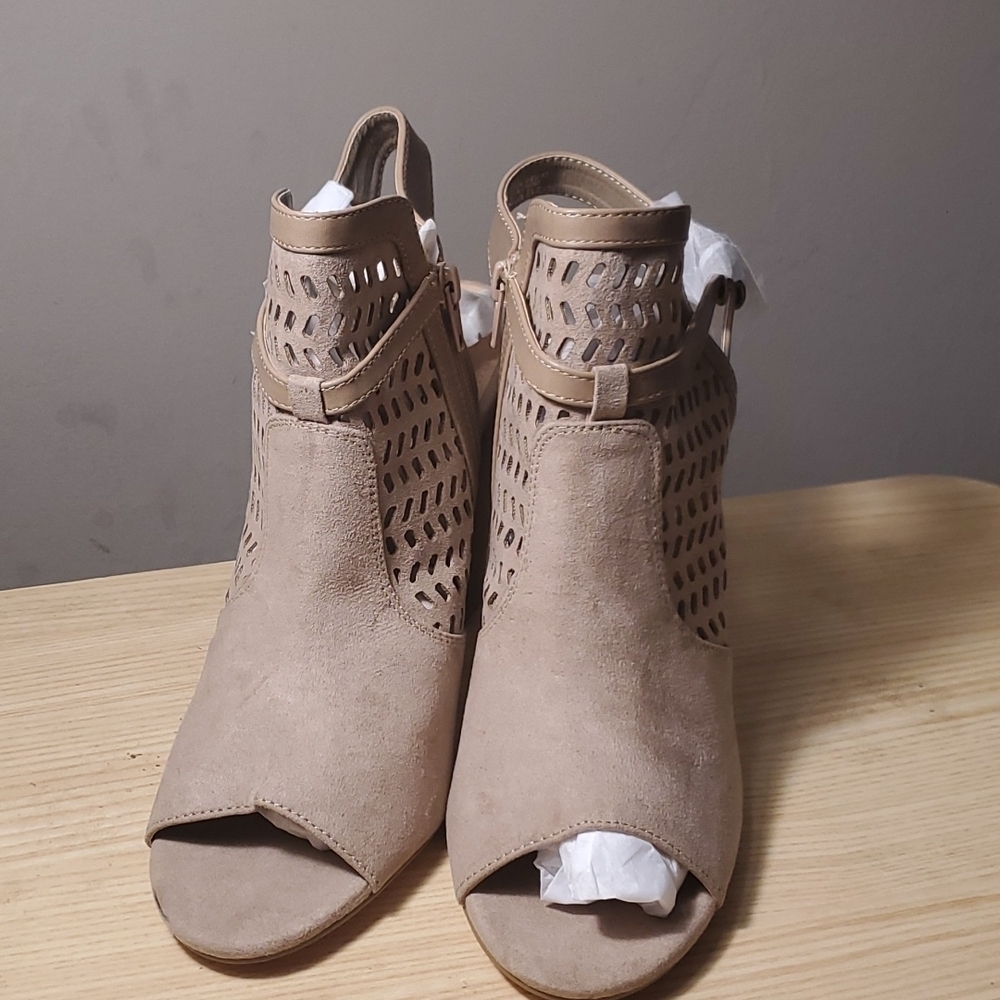 Just Fab Open-Toe Booties size 11